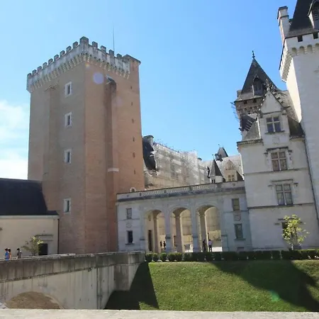 Quartier Historique Du Chateau Bel Appt Meuble