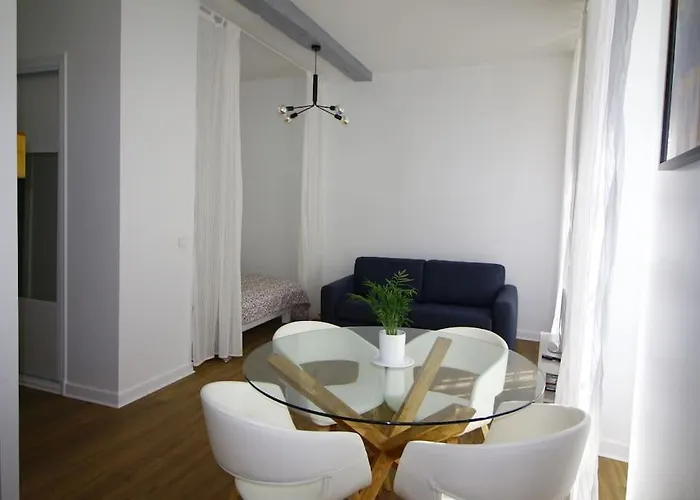 Quartier Historique Du Chateau Bel Appt Meuble